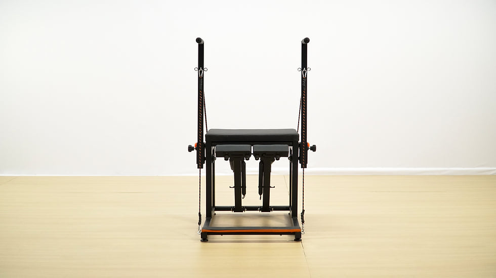 V4 CHAIR